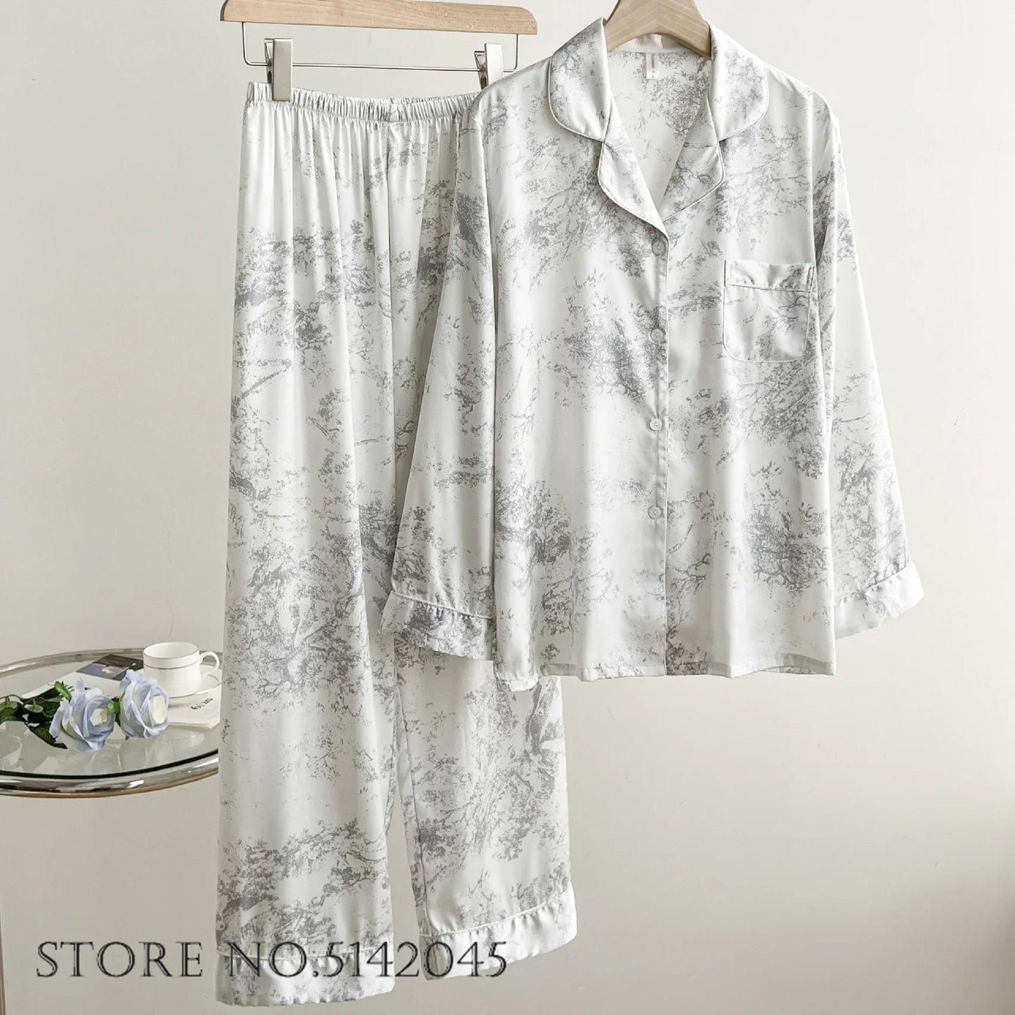 Pyjama Femme Satin & Rayon – Confortable, Sexy et Élégant