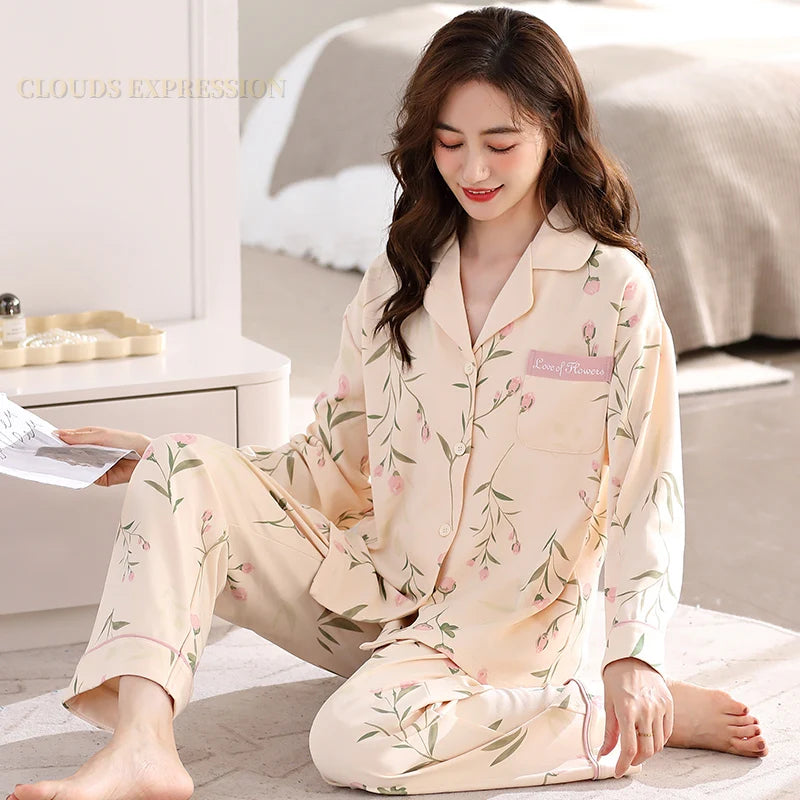 Pyjama Femme Manche Longue – Col Revers, Motif Carreaux, Confort Printanier