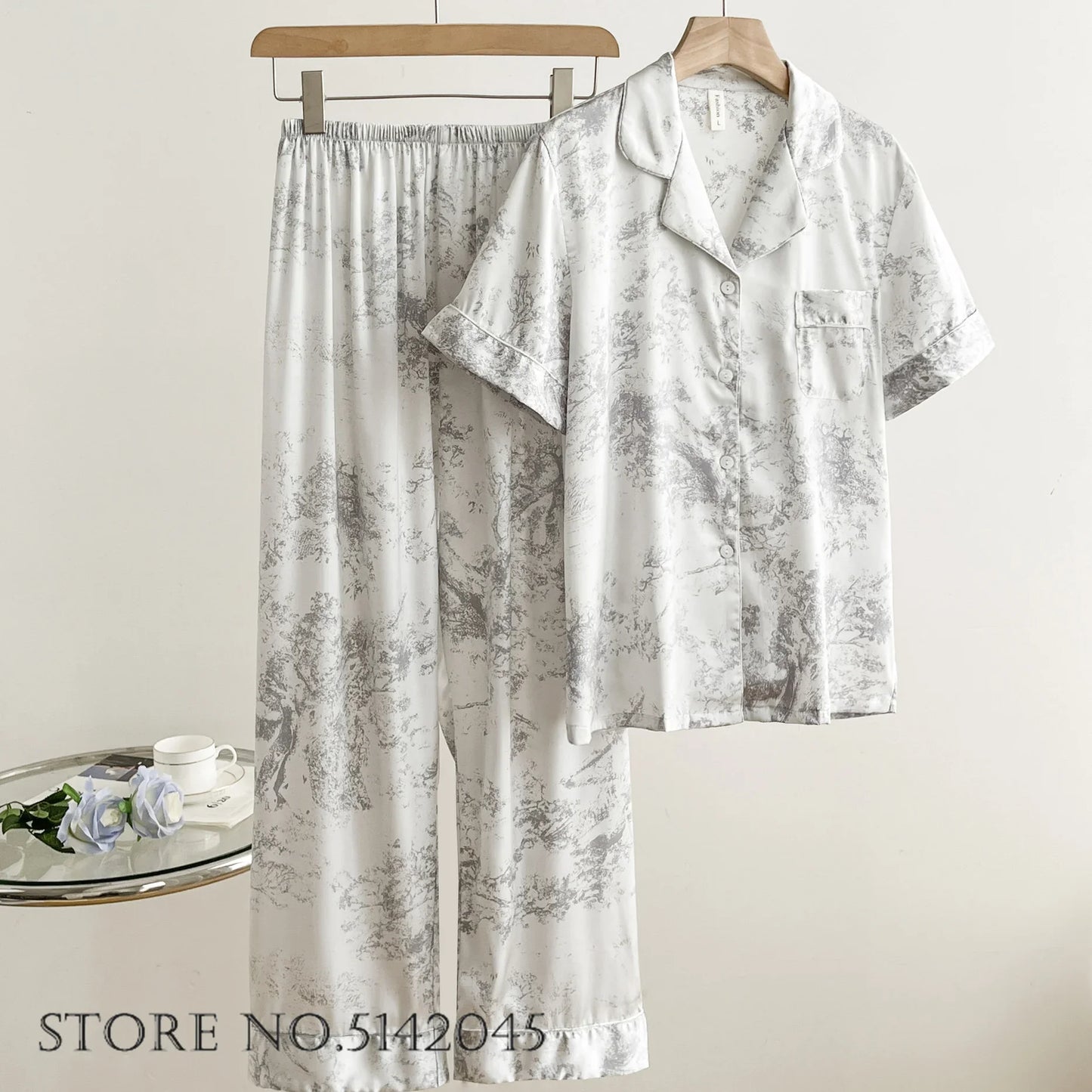 Pyjama Femme Satin & Rayon – Confortable, Sexy et Élégant