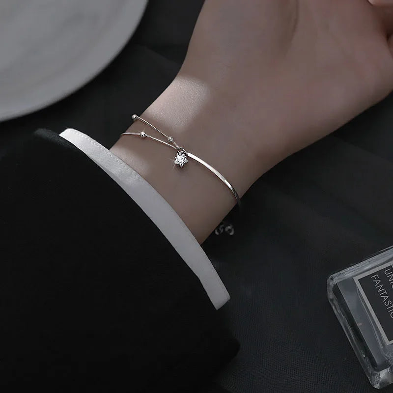 Bracelet Étoiles Argenté Double Rang – Bijou Élégant pour Femme | Cozylab