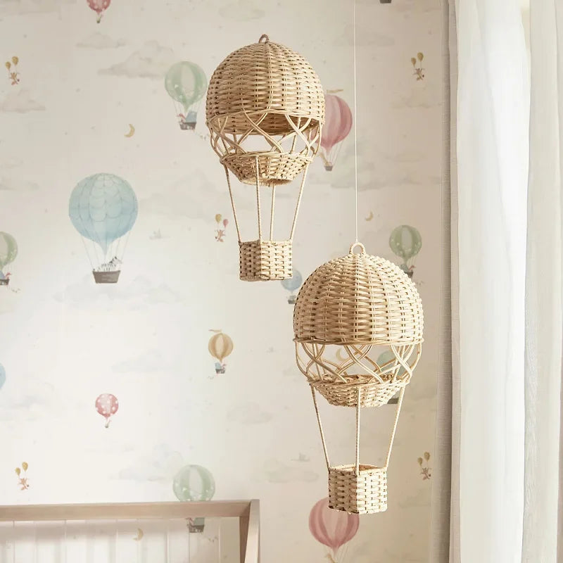 Ballon à Air Chaud en Rotin Fait Main – Décoration Nordique pour Chambre d’Enfant